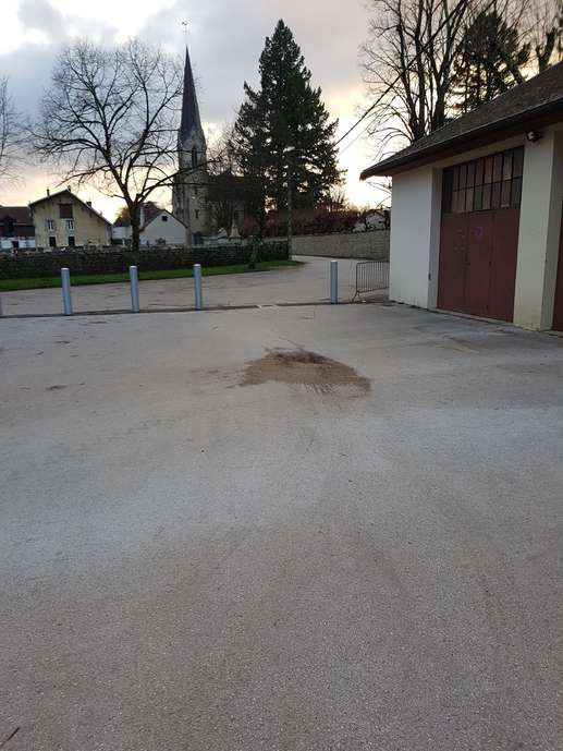 Einem Ort wurde ein Foto hinzugefügt