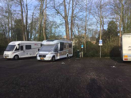 Een foto toegevoegd aan een locatie