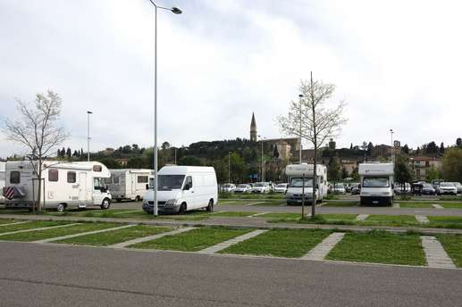 Een foto toegevoegd aan een locatie