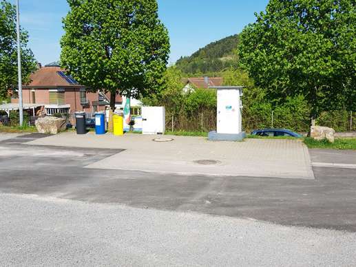 Einem Ort wurde ein Foto hinzugefügt