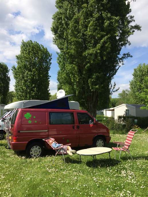 Einem Ort wurde ein Foto hinzugefügt