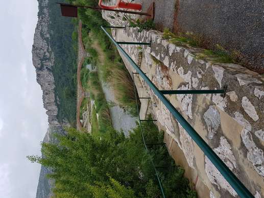 Added a photo to a location