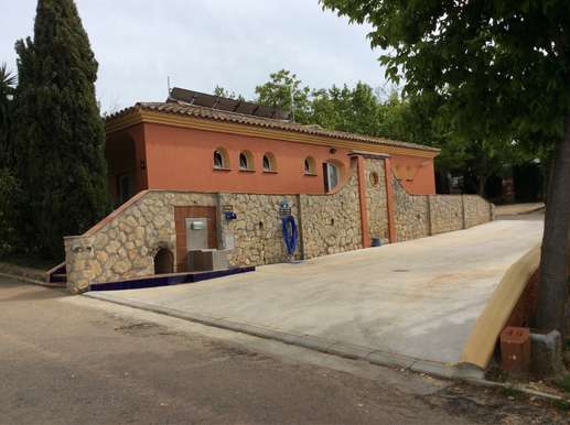 Added a photo to a location