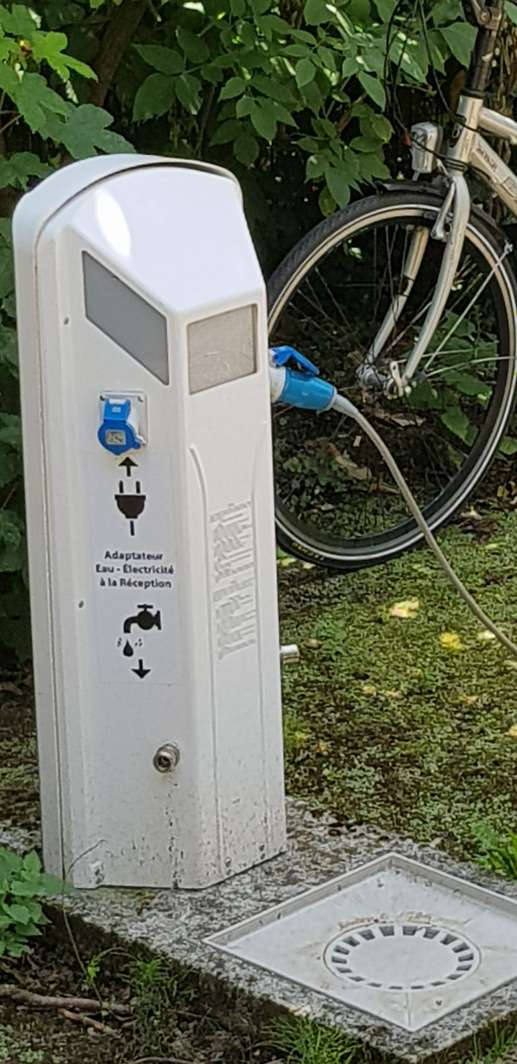 Einem Ort wurde ein Foto hinzugefügt