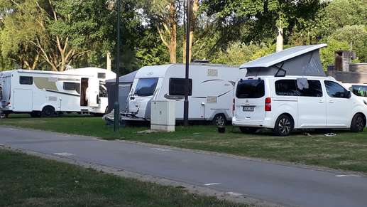 Einem Ort wurde ein Foto hinzugefügt