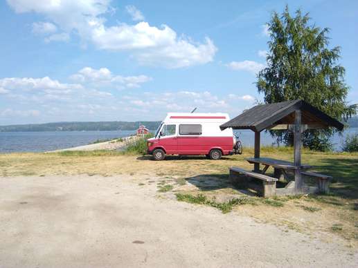 Een foto toegevoegd aan een locatie