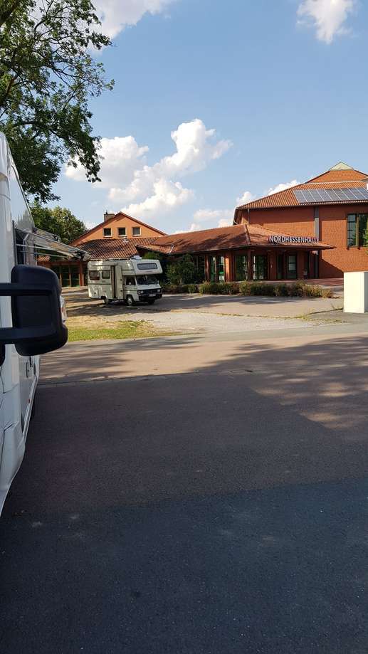 Einem Ort wurde ein Foto hinzugefügt