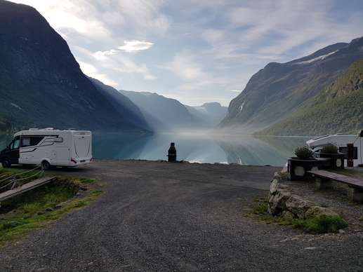 Een foto toegevoegd aan een locatie
