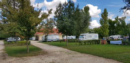 Added a photo to a location