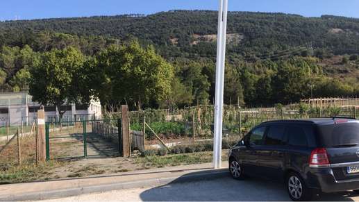 Added a photo to a location