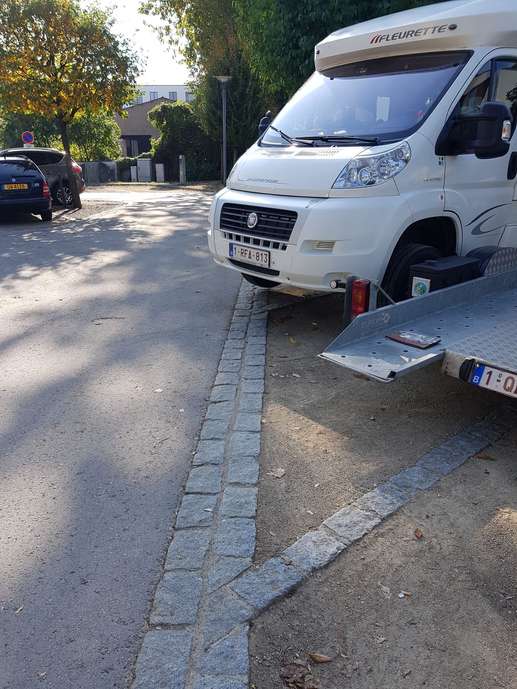 Einem Ort wurde ein Foto hinzugefügt