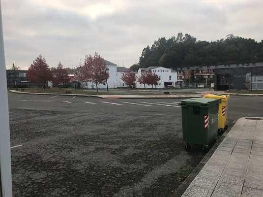 Einem Ort wurde ein Foto hinzugefügt