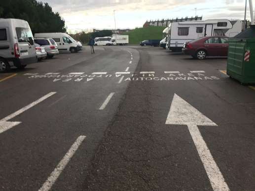 Einem Ort wurde ein Foto hinzugefügt