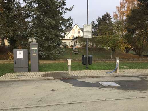 Einem Ort wurde ein Foto hinzugefügt