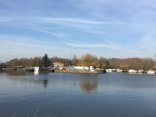 Added a photo to a location