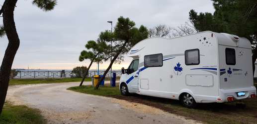Ajout d'une photo à un emplacement