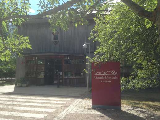 Added a photo to a location