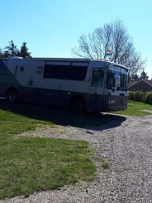 Einem Ort wurde ein Foto hinzugefügt