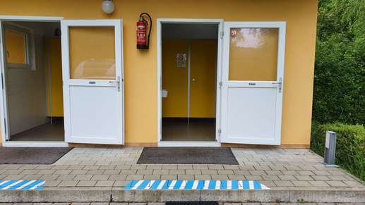 Einem Ort wurde ein Foto hinzugefügt
