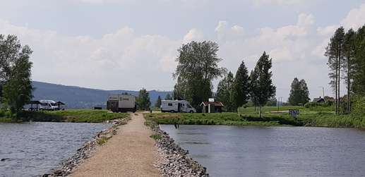 Een foto toegevoegd aan een locatie