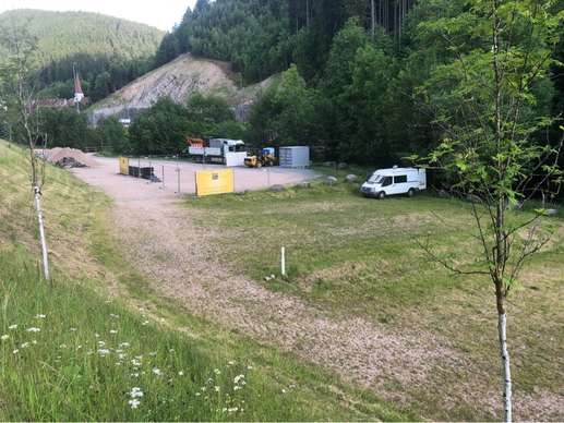 Added a photo to a location