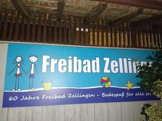 Einem Ort wurde ein Foto hinzugefügt