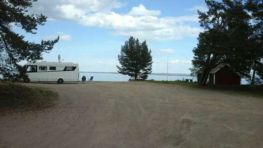 Added a photo to a location