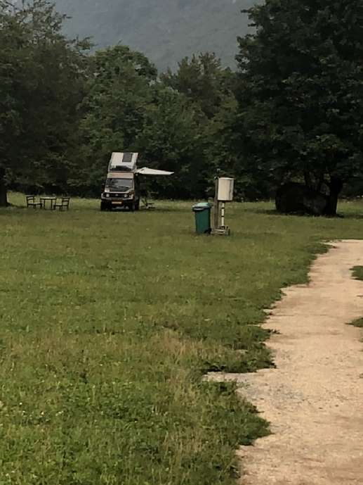 Einem Ort wurde ein Foto hinzugefügt