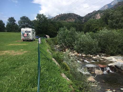 Added a photo to a location