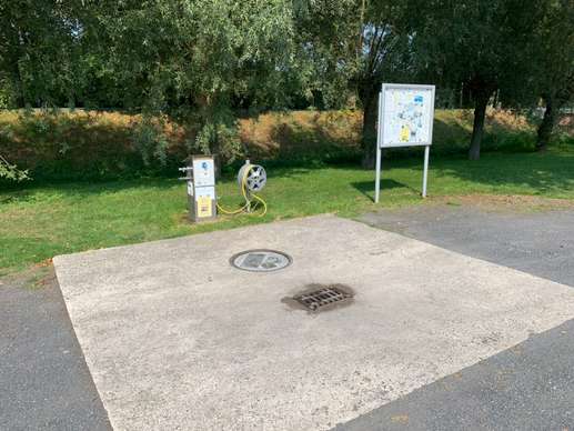 Einem Ort wurde ein Foto hinzugefügt