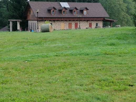 Added a photo to a location