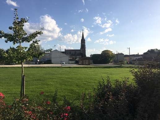 Added a photo to a location