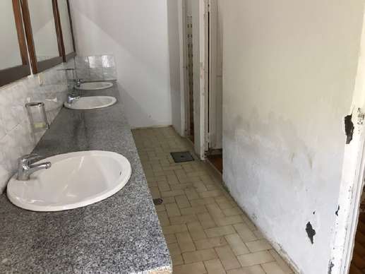 Einem Ort wurde ein Foto hinzugefügt