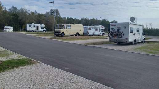 Een foto toegevoegd aan een locatie
