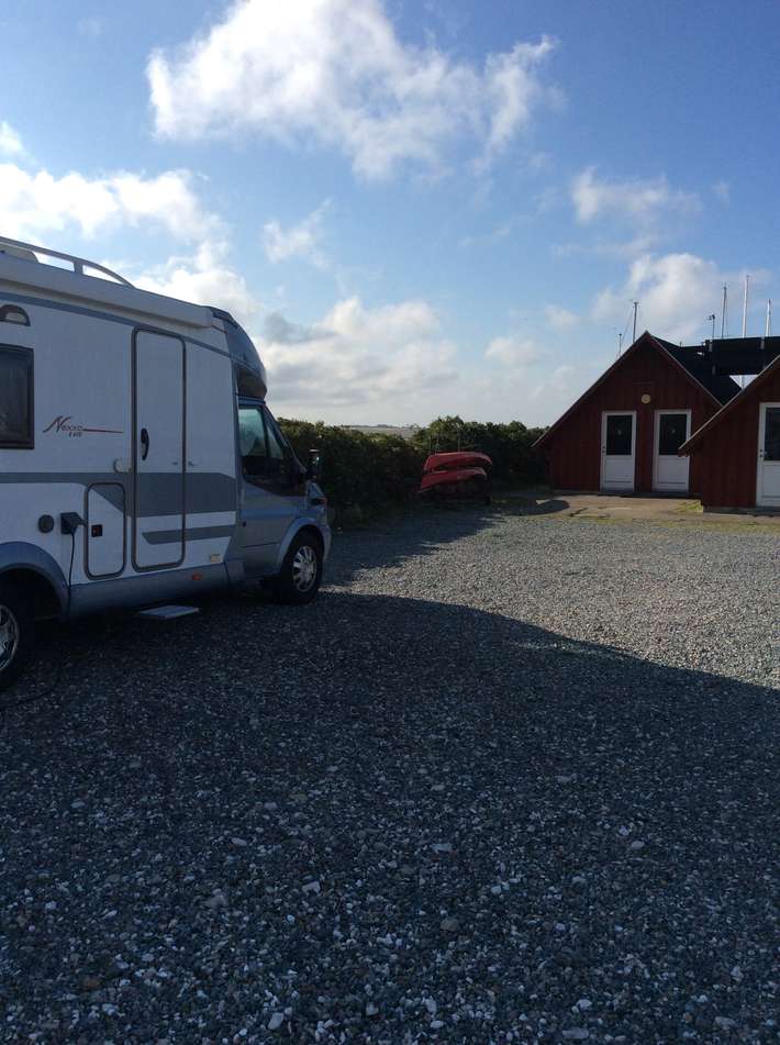 Nappedam Lystbådehavns autocamperplads - Nappedam Bådelaug