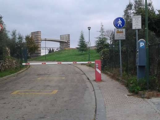 Einem Ort wurde ein Foto hinzugefügt
