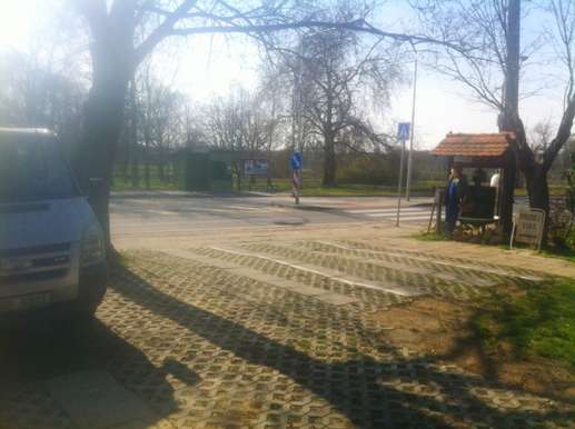 Added a photo to a location