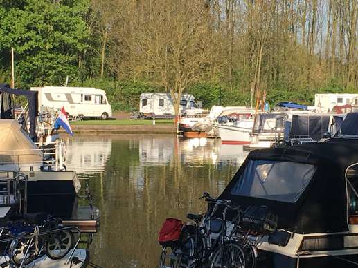 Een foto toegevoegd aan een locatie