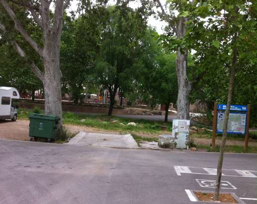 Added a photo to a location