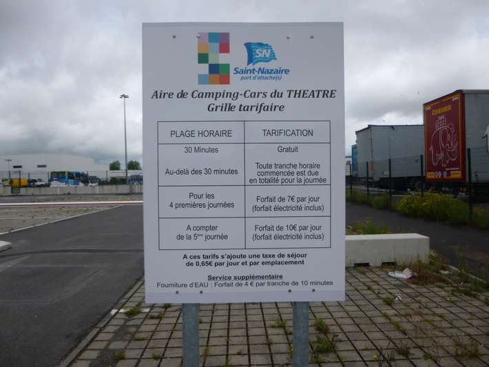 Parking du Theatre