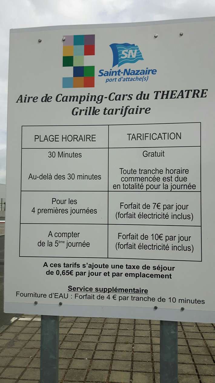 Parking du Theatre