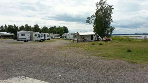 Added a photo to a location
