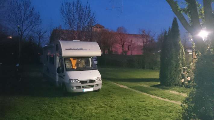Márk Camping