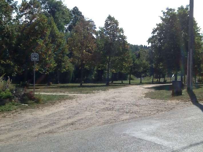 Parking Roybon