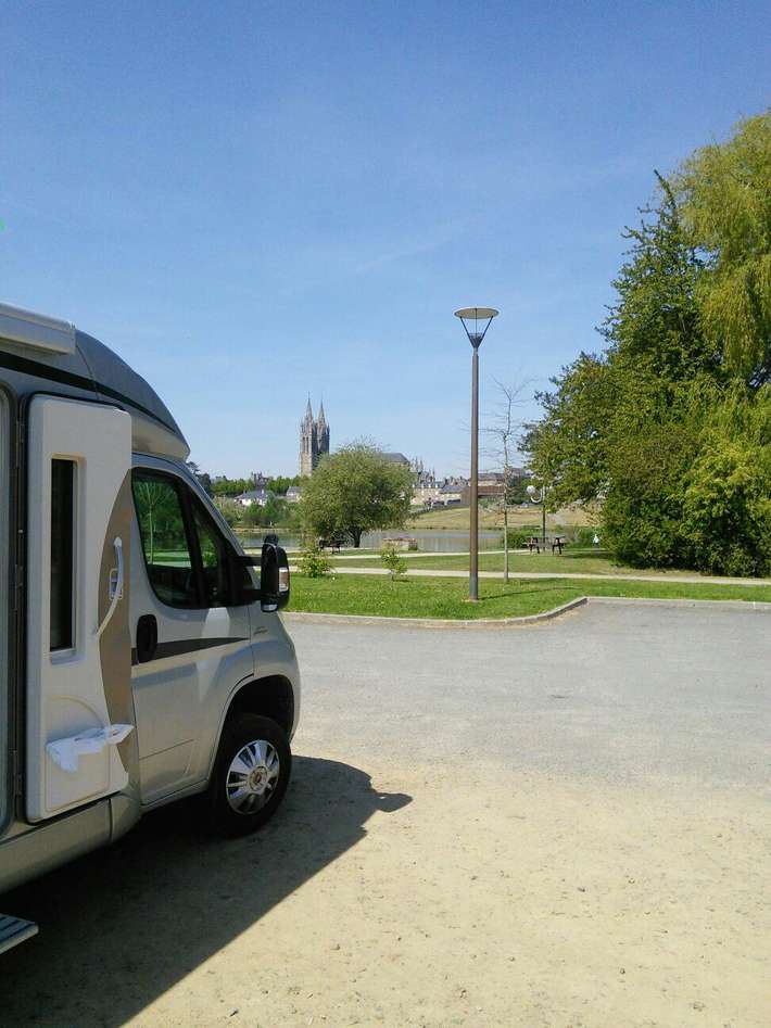 Aire de Camping-Car Le Prieuré
