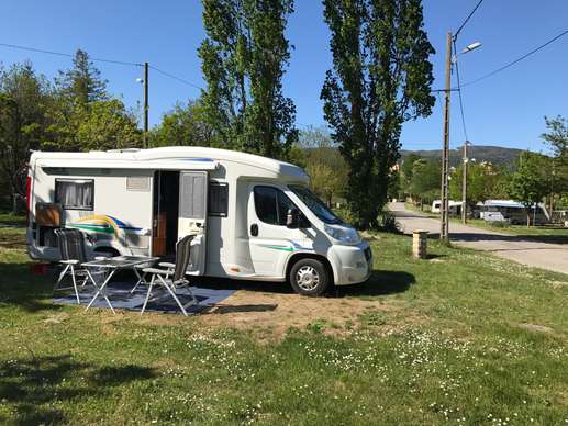 Een foto toegevoegd aan een locatie