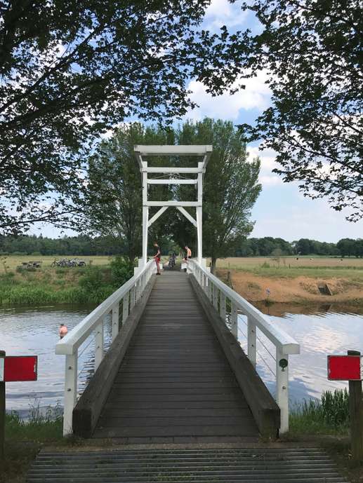 Een foto toegevoegd aan een locatie