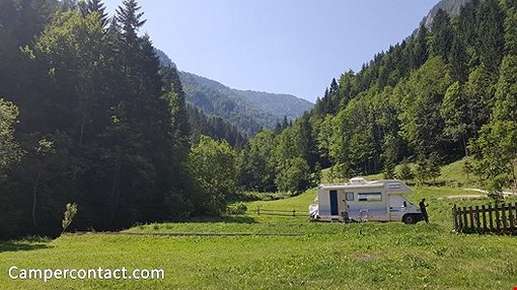 Added a photo to a location