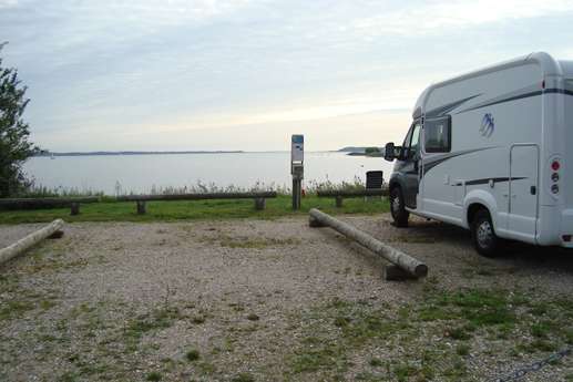 Added a photo to a location