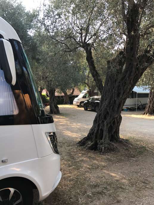 Een foto toegevoegd aan een locatie